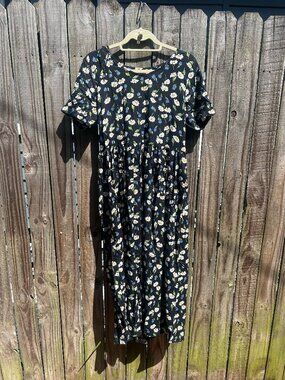 Erika Vintage Floral Print Sleeveless Babydoll Style Midi Dress Medium